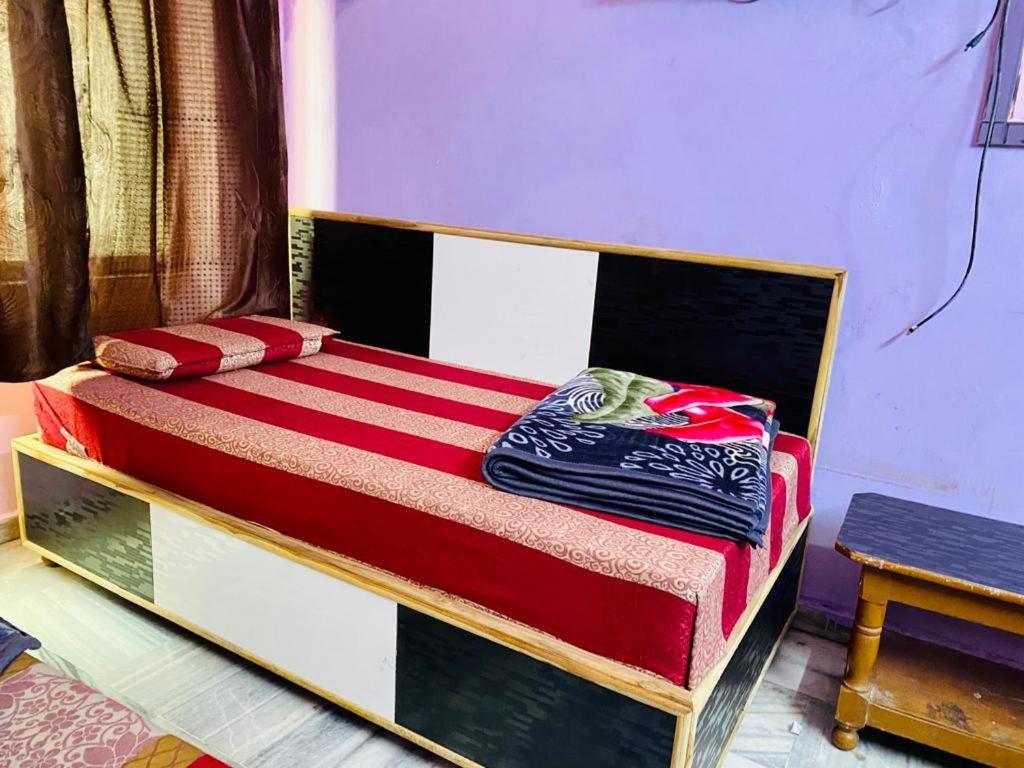 Hotel Hari Ganga - Harkipauri Road Haridwār Extérieur photo